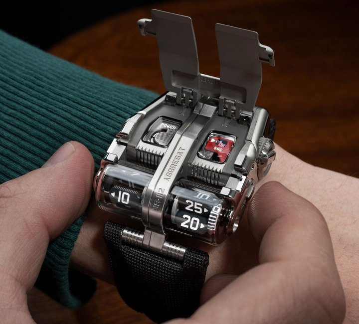 An introduction to Urwerk's UR-112 Aggregat Odyssey