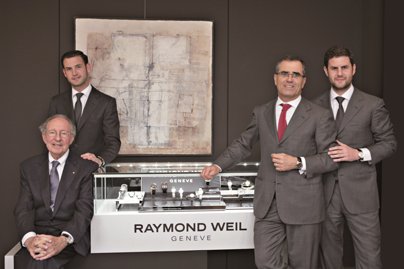 Raymond Weil aux côtés de son beau-fils Olivier Bernheim et de ses petits-fils Elie et Pierre