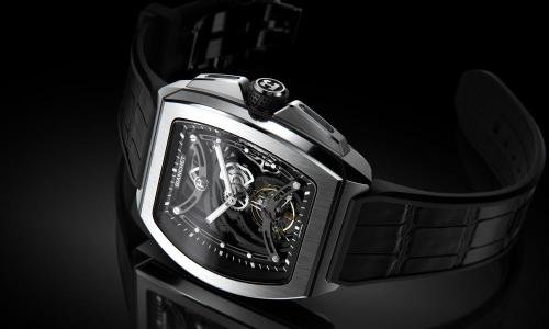 Philipp Plein enters the watch industry with a “maximalist” ()