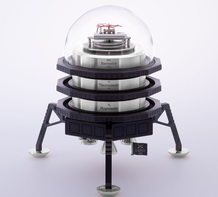 L'Epée presents the Space Module Clock