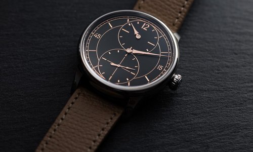 Louis Erard Le Régulateur Gravé Noir reinterprets a horological classic