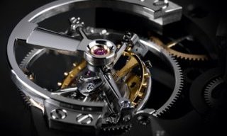 SIHH 2014 - GREUBEL FORSEY, feet in tradition, head in invention