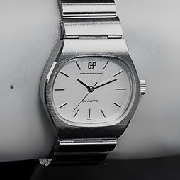 GIRARD-PERREGAUX “Quartz 641”