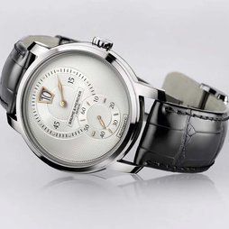 CLASSIMA AUTOMATIC JUMPING HOUR by Baume & Mercier