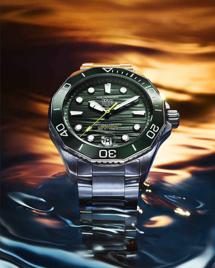 New TAG Heuer Aquaracer Professional 300 Date & GMT