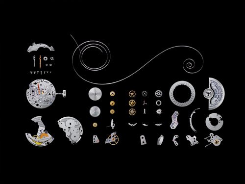 The individual components of the V21 calibre by Vulcain