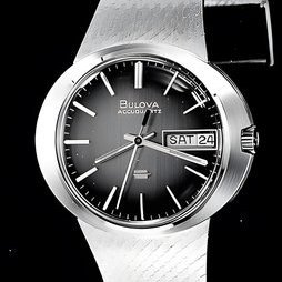 BULOVA “Accuquartz”