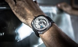 SevenFriday evolves with the new V series 