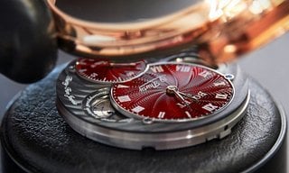 Bovet 19Thirty: Dazzling elegance in deep red