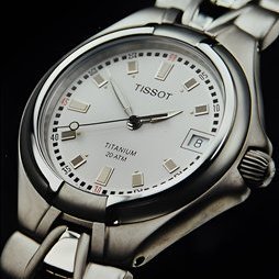 TISSOT Titan