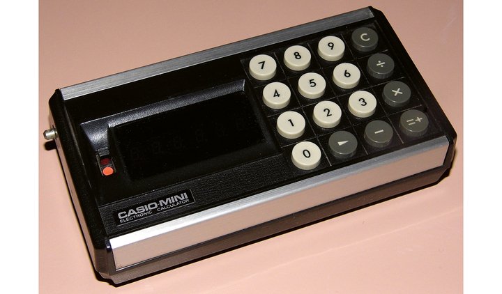 Casio Mini electronic pocket calculator – 1972