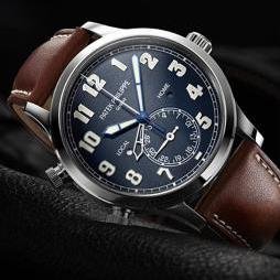 PILOT TRAVEL TIME - 5524 by Patek Philippe