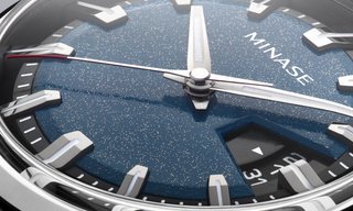 A new deep blue Urushi dial for Minase's Divido